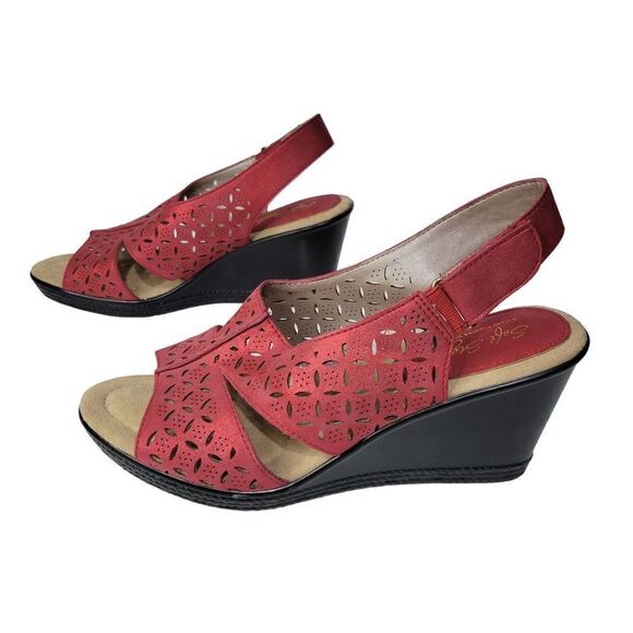 Soft Style by Hush Puppies Perforated Slingback Wedges (Size 7.5) - Picture 4 of 13